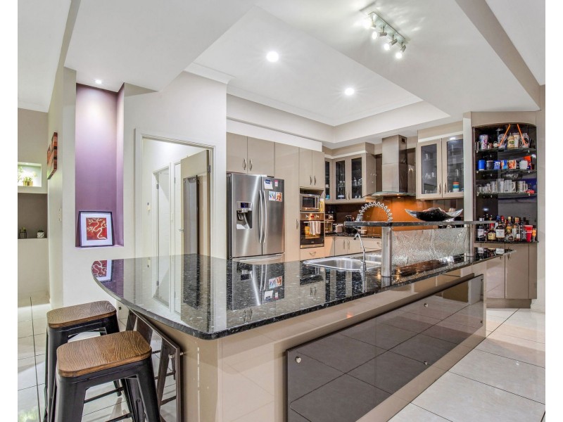 7 Windward Place, Jacobs Well QLD 4208