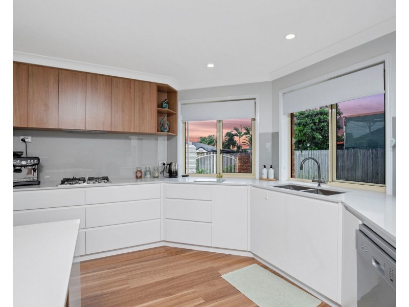 33 Royal Palm Drive, Steiglitz QLD 4207