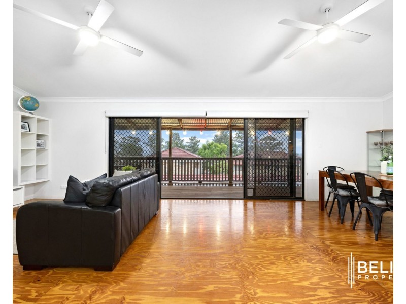 11 Albert Street, Eagleby QLD 4207