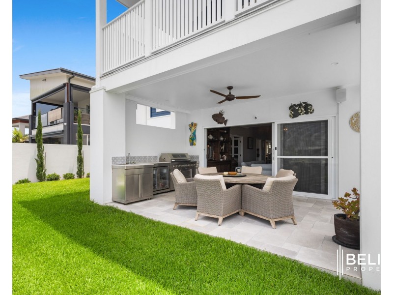 19 Poinciana Place, Jacobs Well QLD 4208