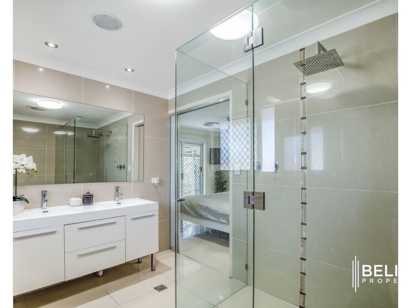 11 Beaton Court, Ormeau QLD 4208