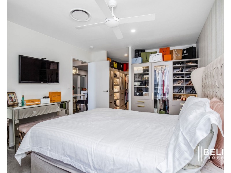 120/37 Sickle Avenue, Hope Island QLD 4212