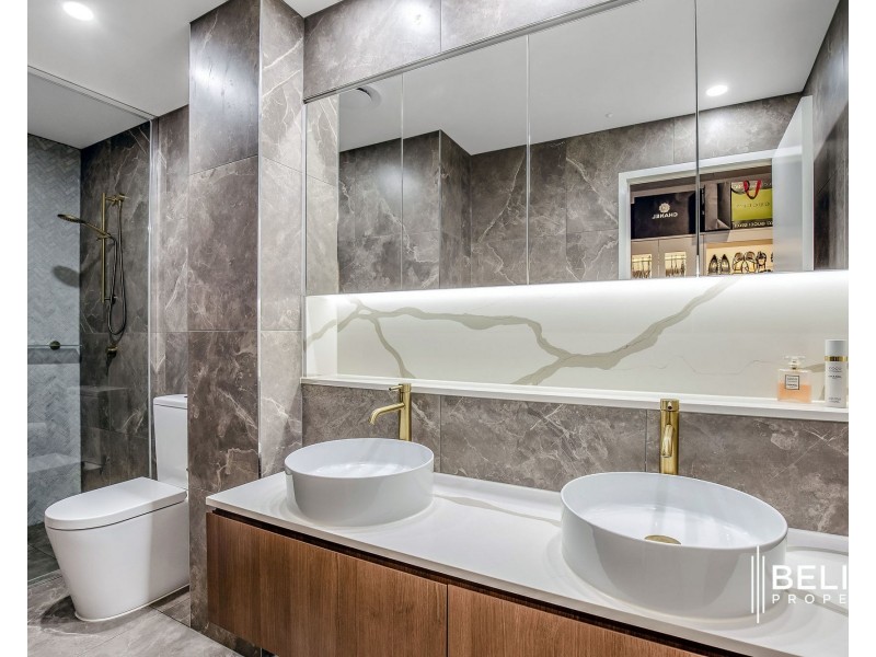 120/37 Sickle Avenue, Hope Island QLD 4212