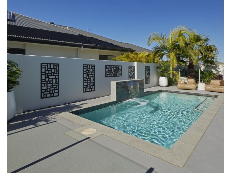 3 Marina Parade, Jacobs Well QLD 4208