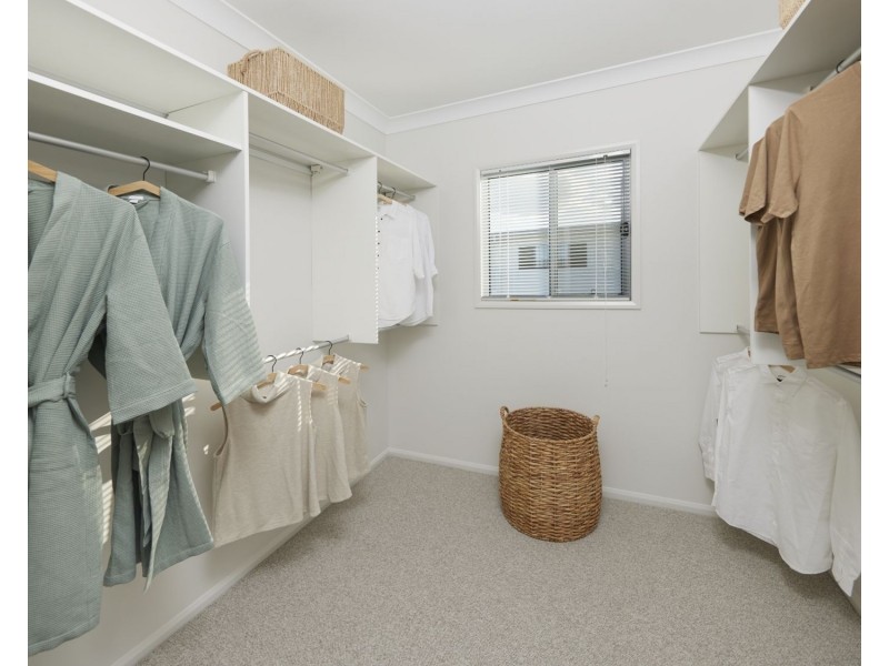 3 Marina Parade, Jacobs Well QLD 4208