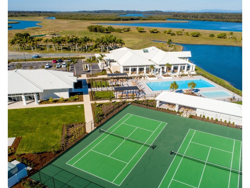 3 Marina Parade, Jacobs Well QLD 4208