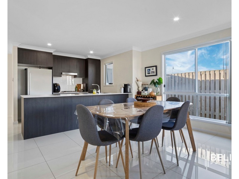 145 The Heights Boulevard, Pimpama QLD 4209