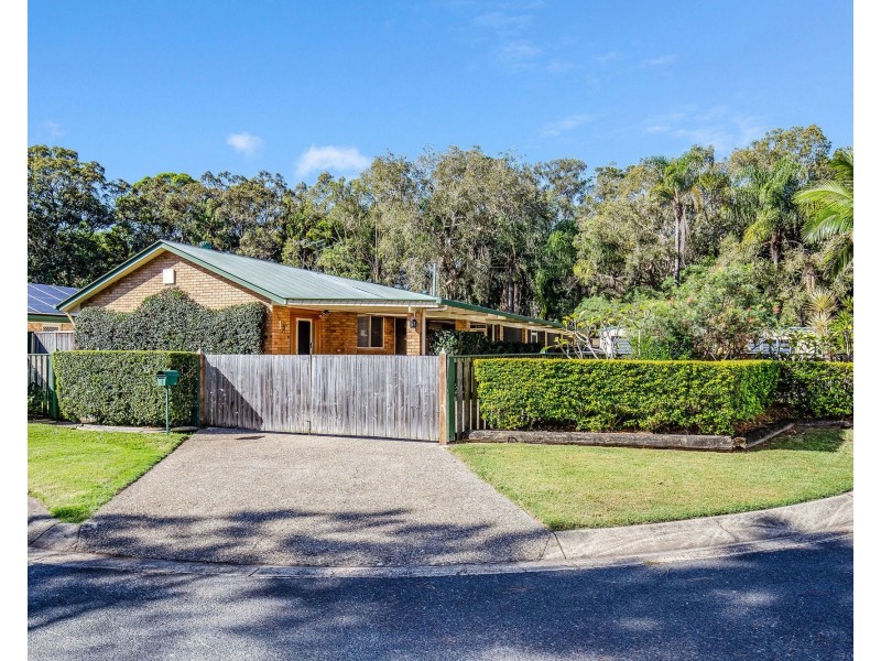 1 Banka Avenue, Jacobs Well QLD 4208