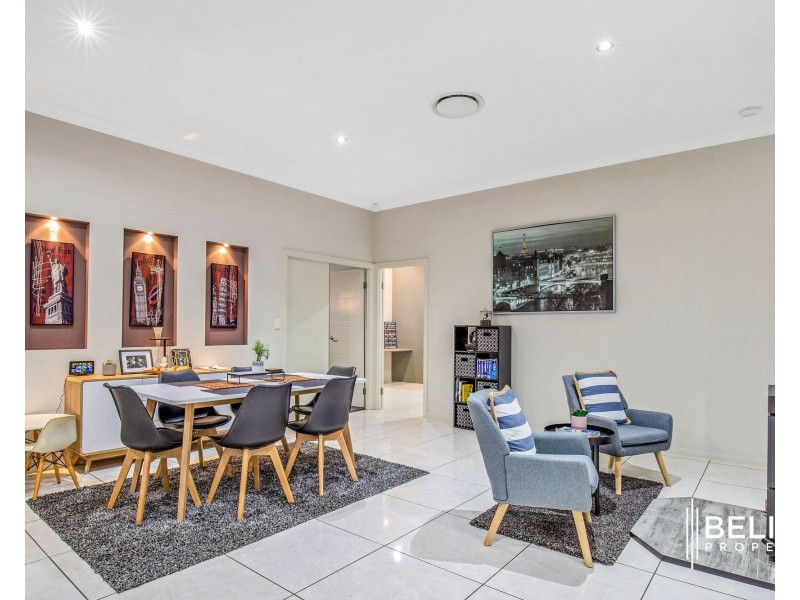7 Windward place, Jacobs Well QLD 4208