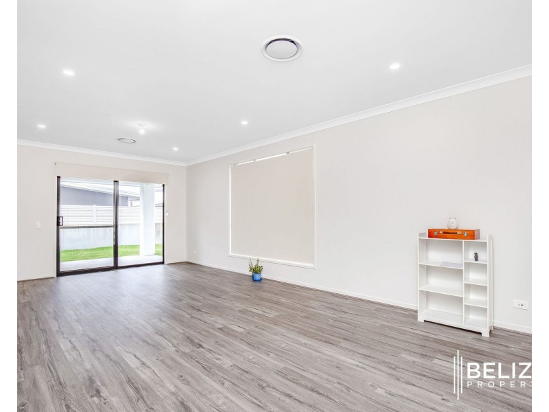 19 Hamilton Drive, Jacobs Well QLD 4208