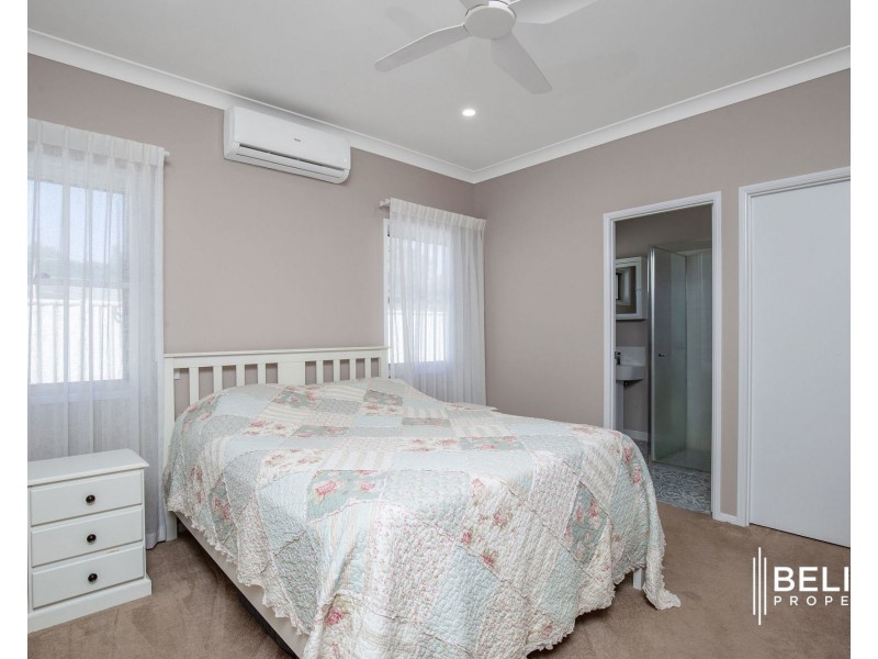29 Pelican Parade, Jacobs Well QLD 4208