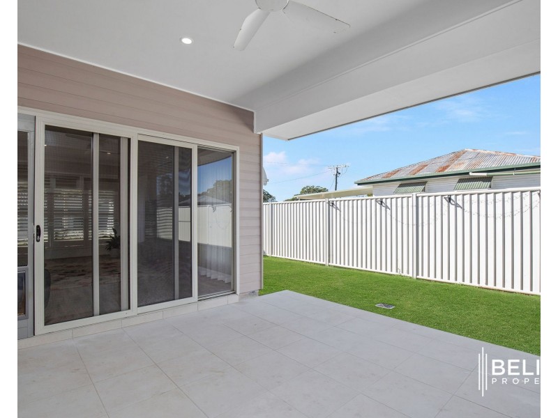 29 Pelican Parade, Jacobs Well QLD 4208