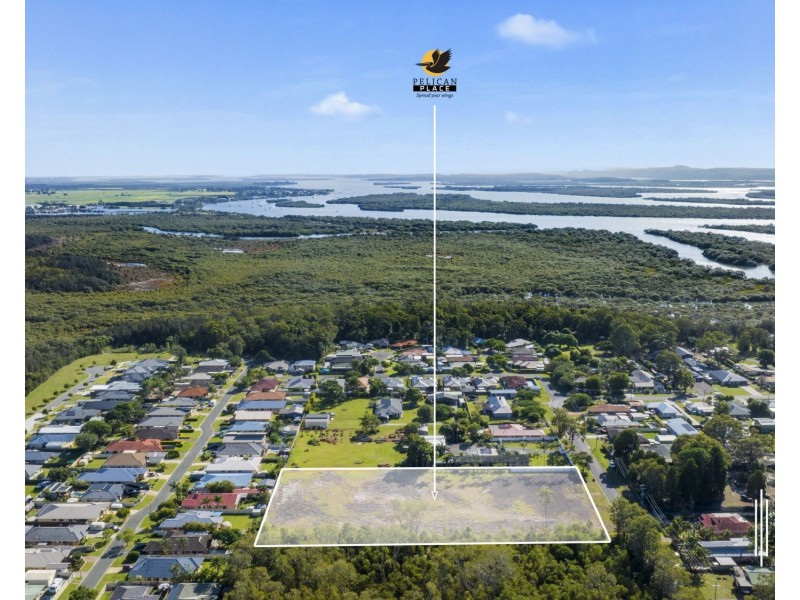 16 Pelican Parade, Jacobs Well QLD 4208