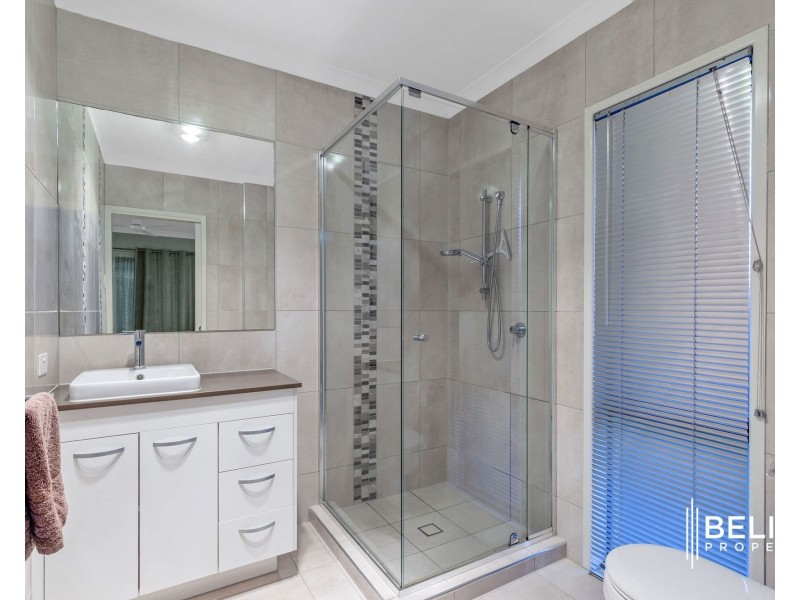 4 Ludlow Crescent, Ormeau Hills QLD 4208