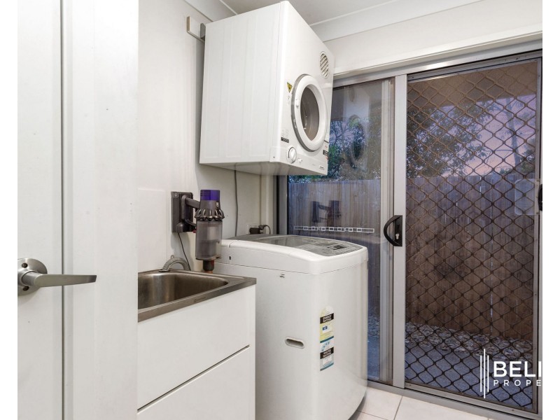 3 Helmore Road, Jacobs Well QLD 4208