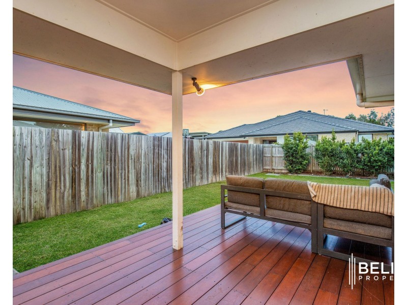 3 Helmore Road, Jacobs Well QLD 4208