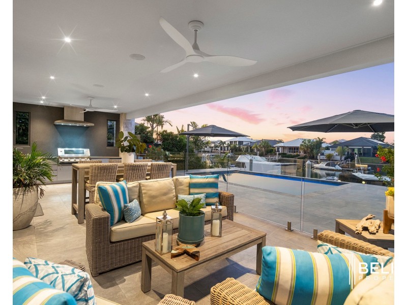 42 Paradise Parade, Jacobs Well QLD 4208