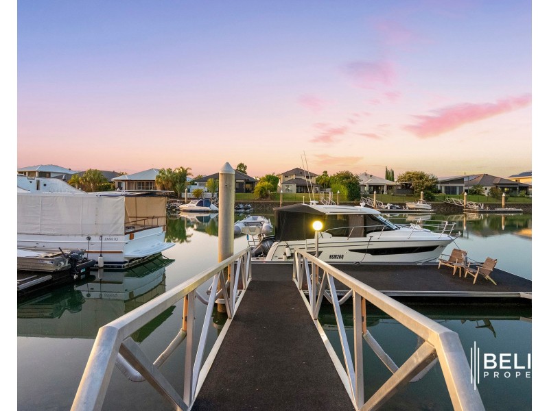 42 Paradise Parade, Jacobs Well QLD 4208
