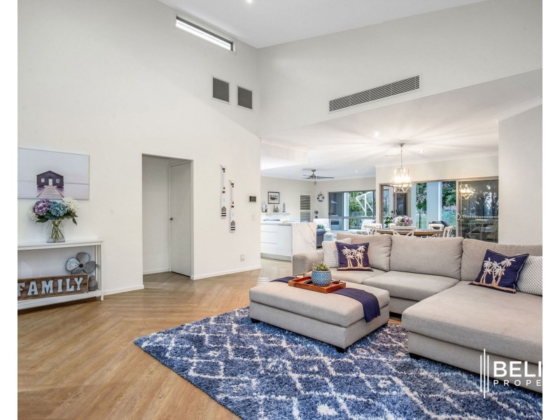 12 Marina Parade, Jacobs Well QLD 4208