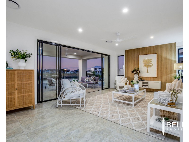 105 Paradise Parade, Jacobs Well QLD 4208