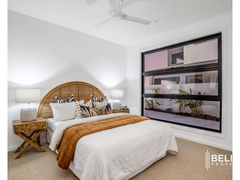 105 Paradise Parade, Jacobs Well QLD 4208