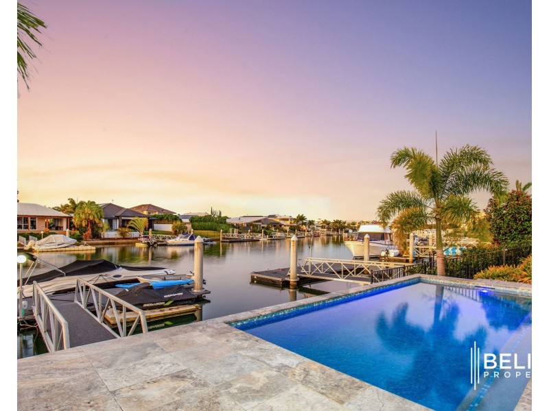 36 Paradise Parade, Jacobs Well QLD 4208