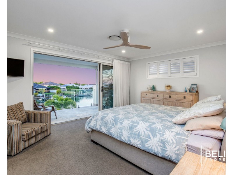 36 Paradise Parade, Jacobs Well QLD 4208