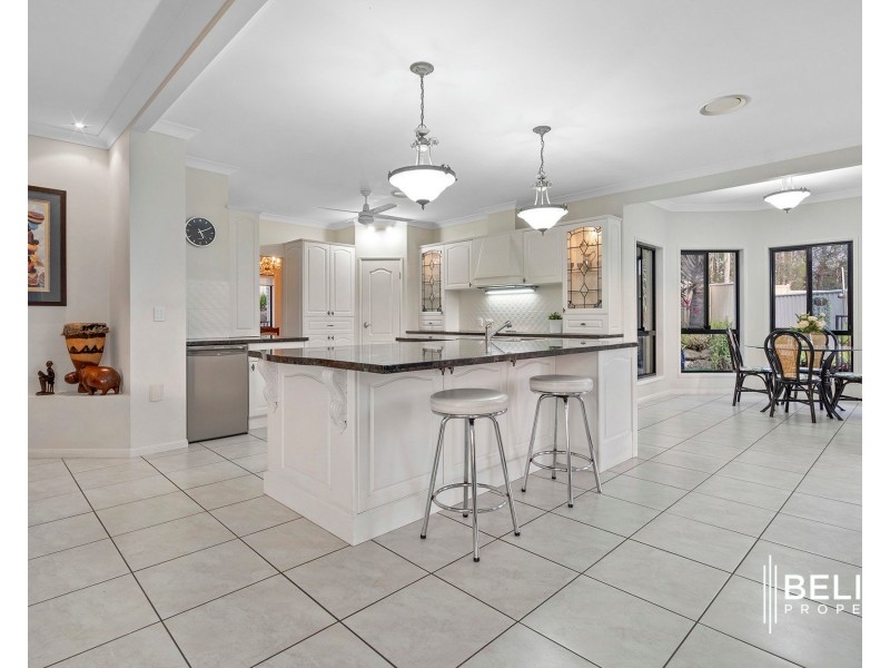 24 Danielle Street, Oxenford QLD 4210