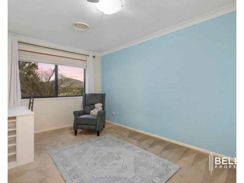 24 Danielle Street, Oxenford QLD 4210