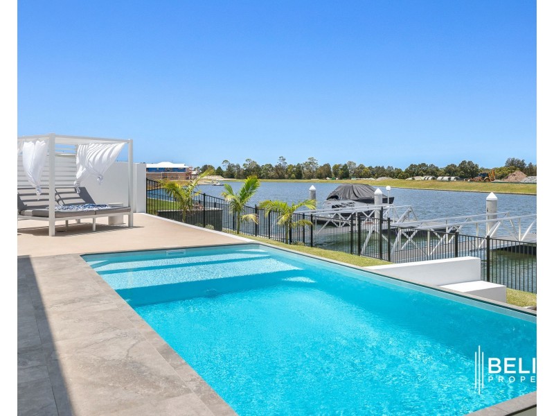 142 Paradise Parade, Jacobs Well QLD 4208