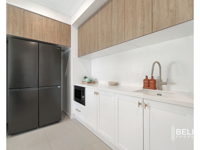 142 Paradise Parade, Jacobs Well QLD 4208