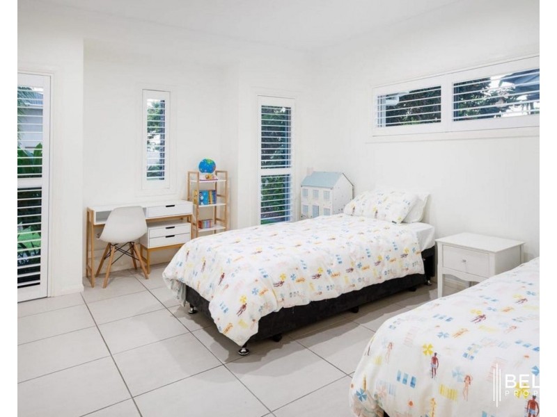 11 Windward Place, Jacobs Well QLD 4208