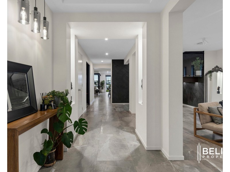 40 Sundown Place, Jacobs Well QLD 4208