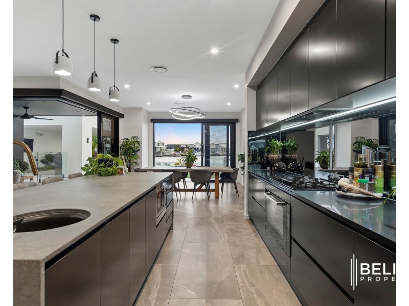 40 Sundown Place, Jacobs Well QLD 4208