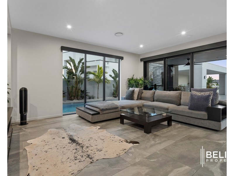 40 Sundown Place, Jacobs Well QLD 4208