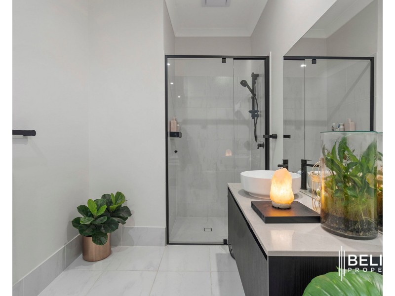 40 Sundown Place, Jacobs Well QLD 4208