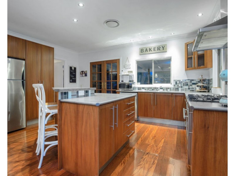 1884 Stapylton-Jacobs Well Road, Jacobs Well QLD 4208