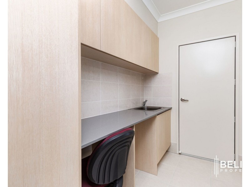40 Hamilton Drive, Jacobs Well QLD 4208