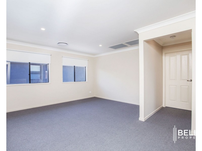 40 Hamilton Drive, Jacobs Well QLD 4208