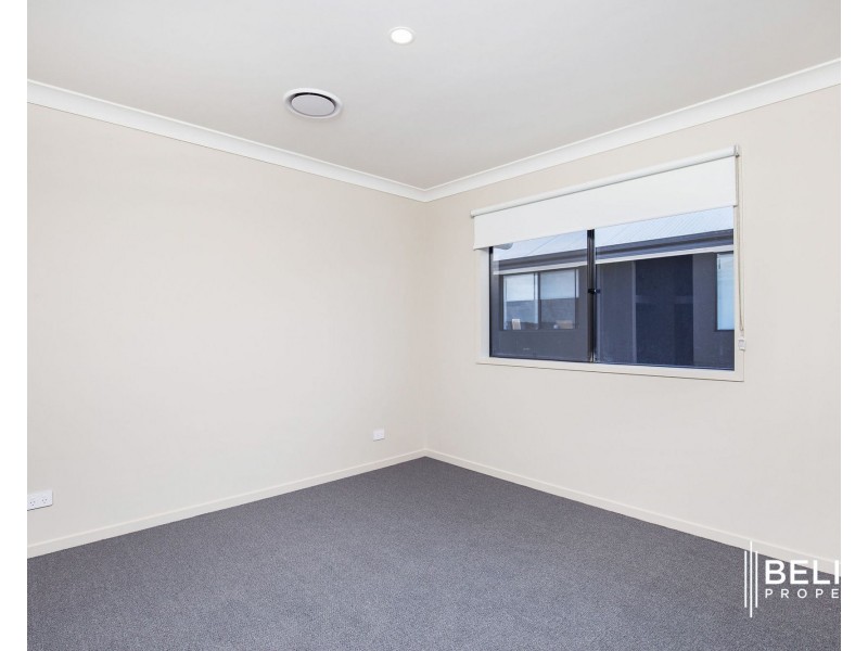 40 Hamilton Drive, Jacobs Well QLD 4208