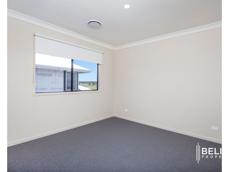 40 Hamilton Drive, Jacobs Well QLD 4208