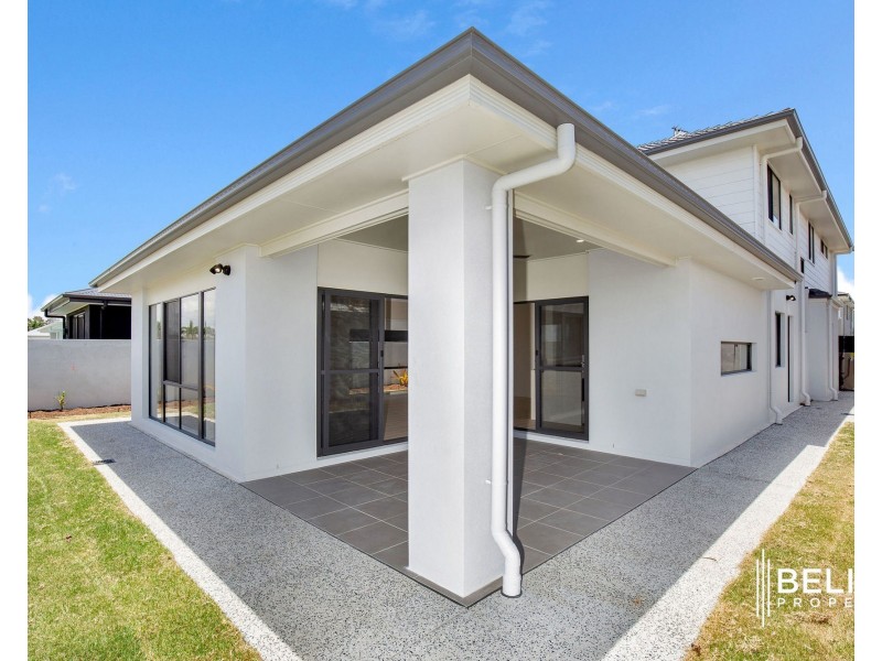 40 Hamilton Drive, Jacobs Well QLD 4208