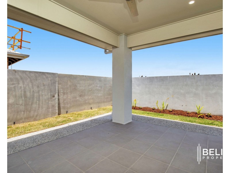 40 Hamilton Drive, Jacobs Well QLD 4208
