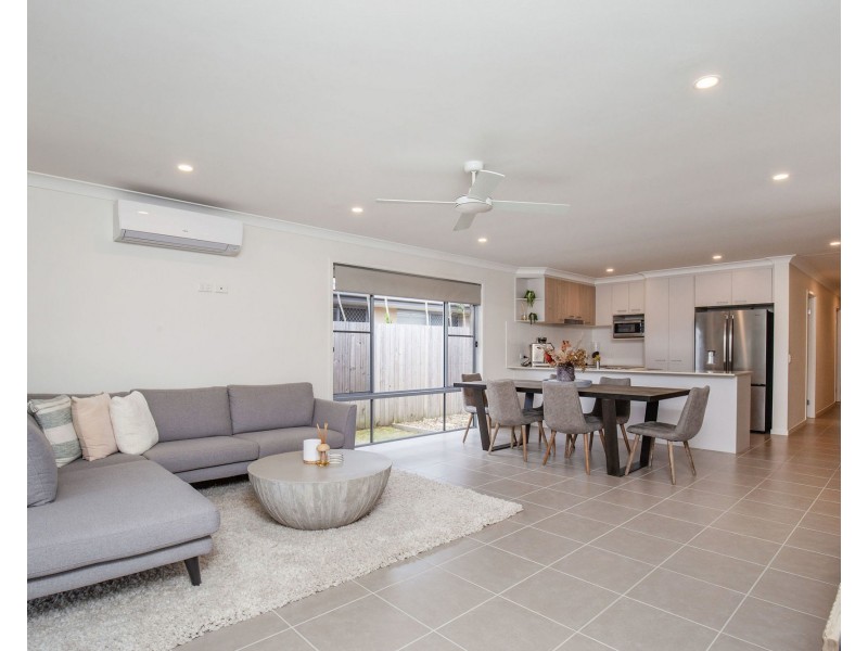 43 Helmore Road, Jacobs Well QLD 4208
