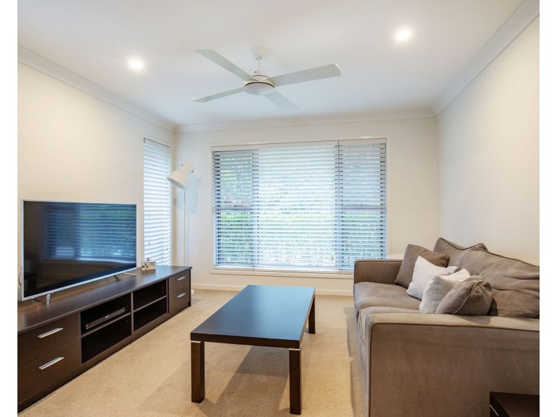 43 Helmore Road, Jacobs Well QLD 4208