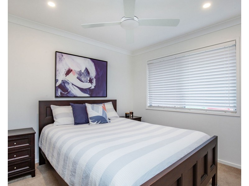43 Helmore Road, Jacobs Well QLD 4208