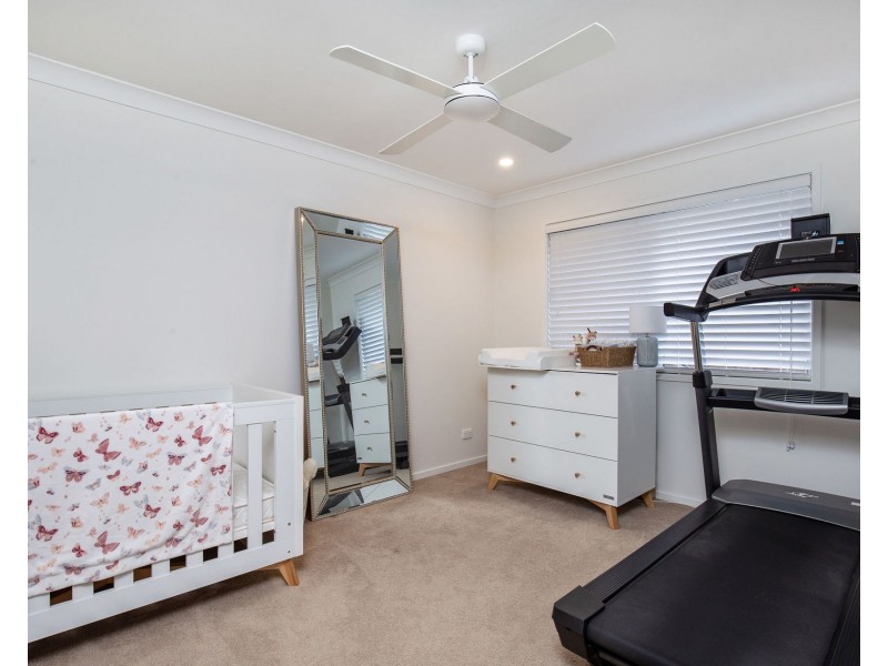 43 Helmore Road, Jacobs Well QLD 4208