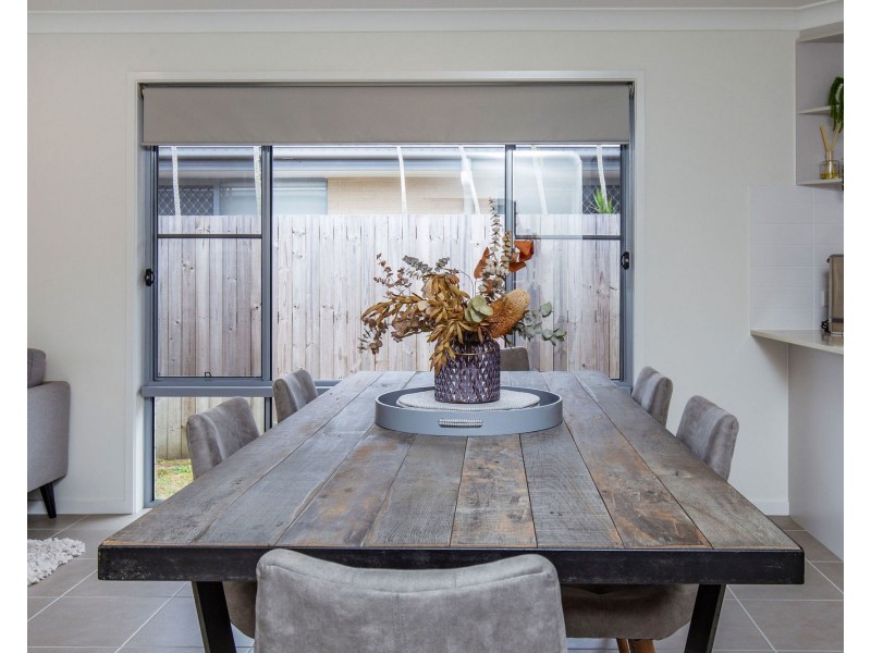 43 Helmore Road, Jacobs Well QLD 4208