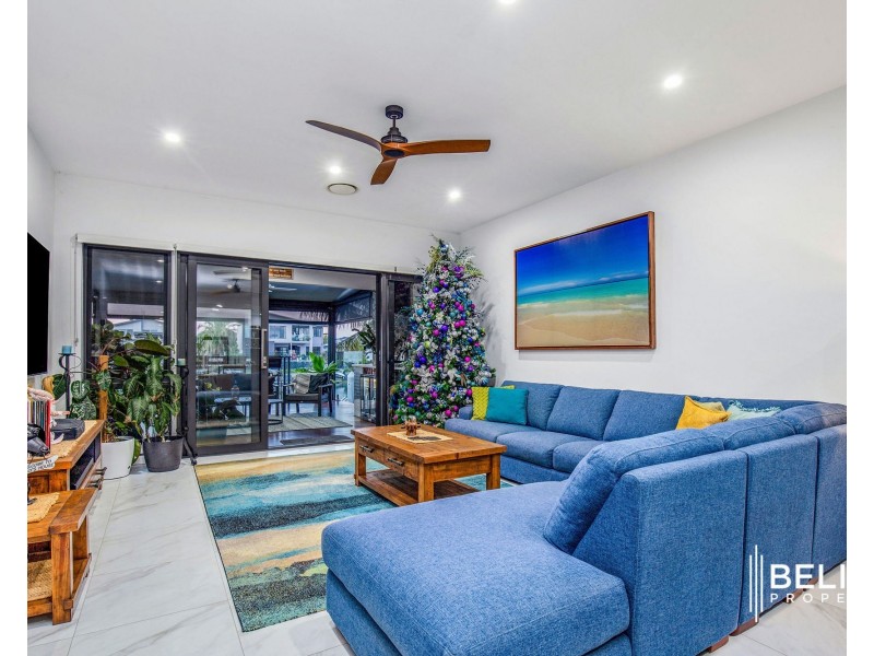 12 Paradise Parade, Jacobs Well QLD 4208