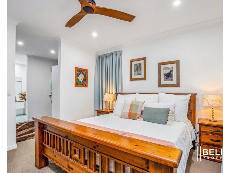 12 Paradise Parade, Jacobs Well QLD 4208